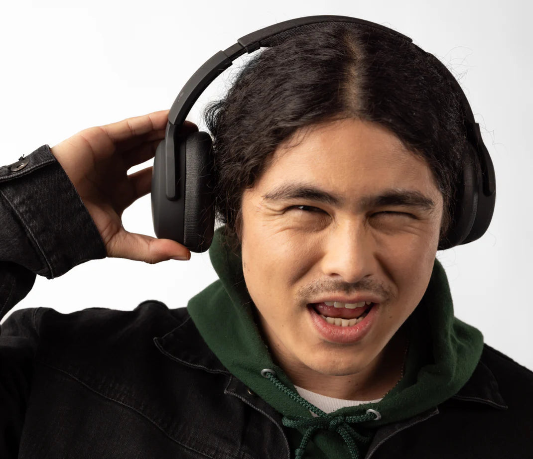 //skullcandy-nz.myshopify.com/cdn/shop/files/13__collection_crusher_carousel_3_png