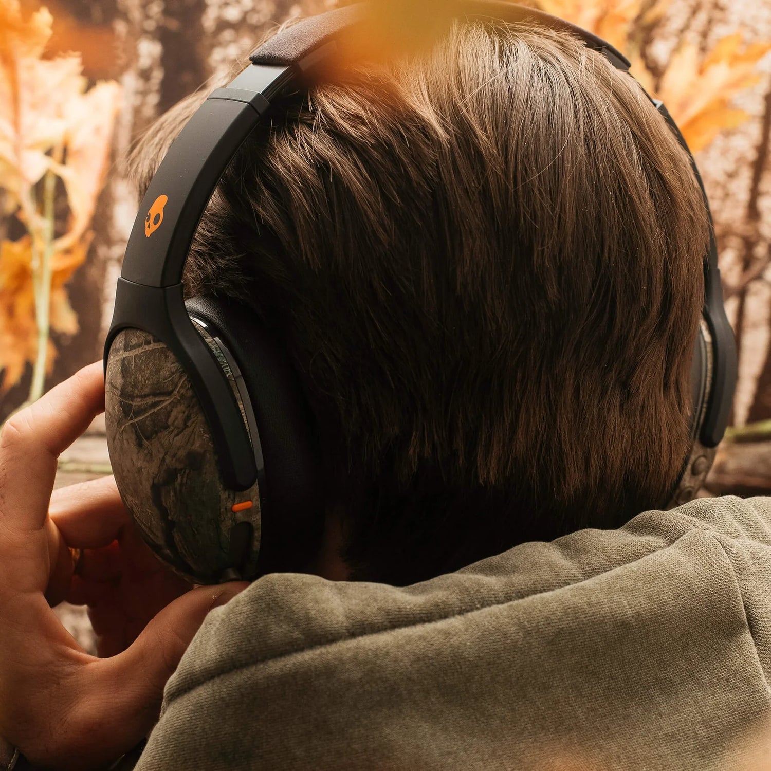 Realtree APX Black/Orange