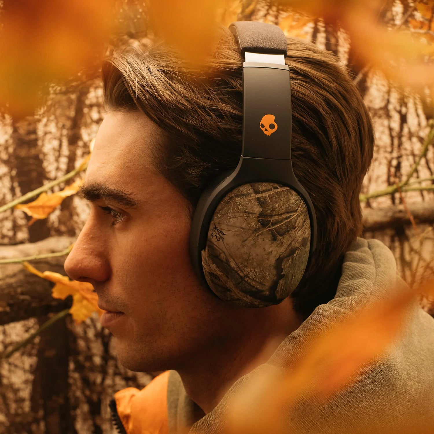 Realtree APX Black/Orange